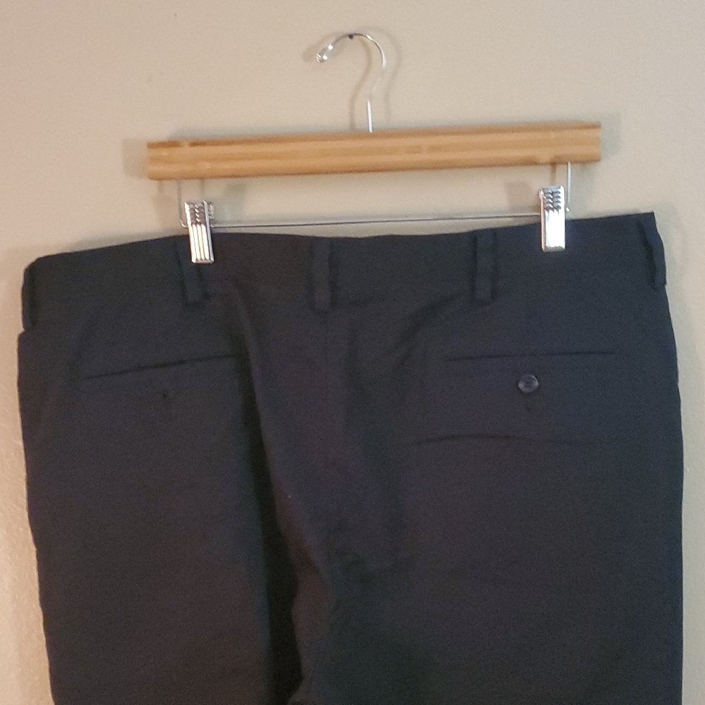 Dockers Classic Fit Black Trousers - Picture 4 of 6